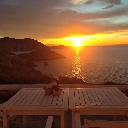 C & C _ Cycladic House With Endless Sea View Villa Ermoupoli Buitenkant foto
