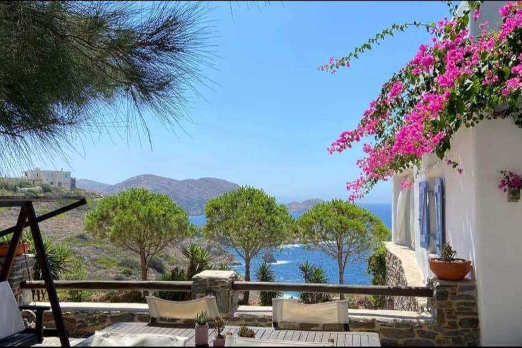 C & C _ Cycladic House With Endless Sea View Villa Ermoupoli Buitenkant foto