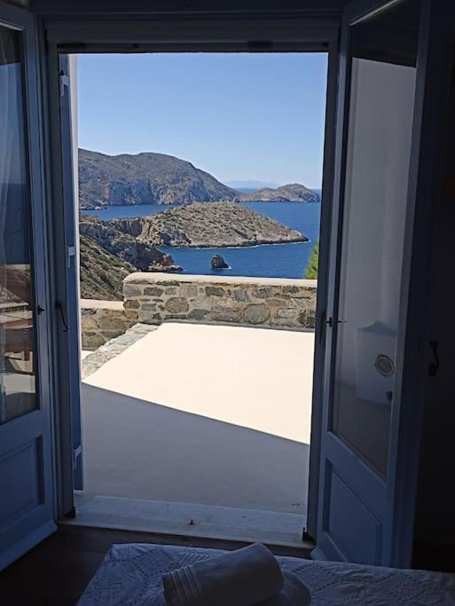 C & C _ Cycladic House With Endless Sea View Villa Ermoupoli Buitenkant foto